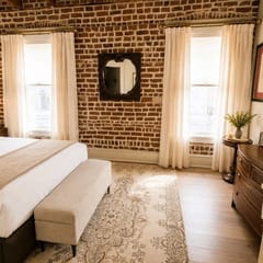 Uncle Ngoan's Room at Keystone Hotel - 301