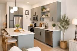 The Jardin Honeysuckle Suite | Near Downtown - Image 4