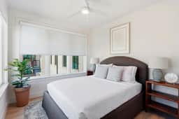 The Jardin Cedar Suite | Near Downtown - Image 4