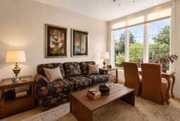 The Jardin Camellia Suite | Near Downtown - Image 3