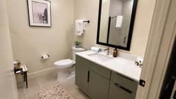 The Jardin Clover Suite | Near Downtown - Image 5