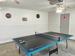 Oasis near Savannah | Lakefront Retreat + Game roo - Image 5