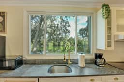 3bd/3ba Lakefront-Spa-Kayak-Near Savannah & Tybee - Image 5