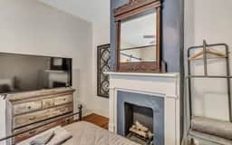Home In South Historic District with Hot Tub - Image 5