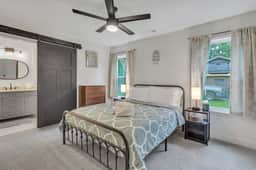 Pooler Charm: Cozy Retreat Minutes from Savannah - Image 4