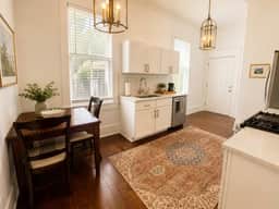 The Gilded Magnolia | Historic Savannah Stay - Image 3