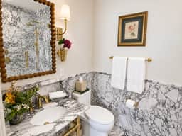 Grandma's Room at Keystone | Downtown Savannah - Image 5