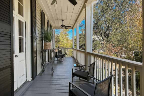 Elegant Historic Home, Steps from Forsyth - Image 1
