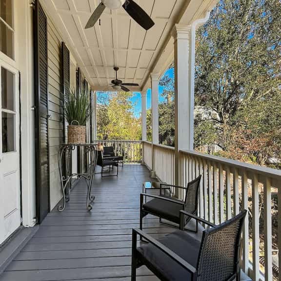 Elegant Upper Unit in Historic Savannah - Image 1