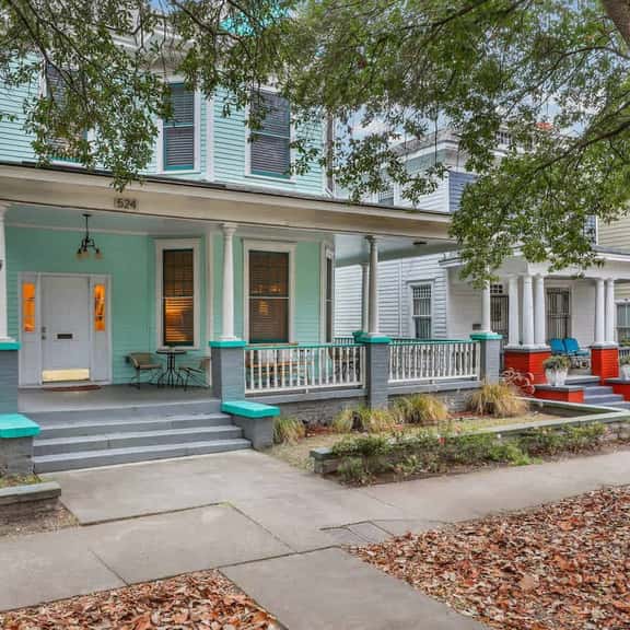 Historic Forsyth Victorian Home | Downtown Savanna - Image 1