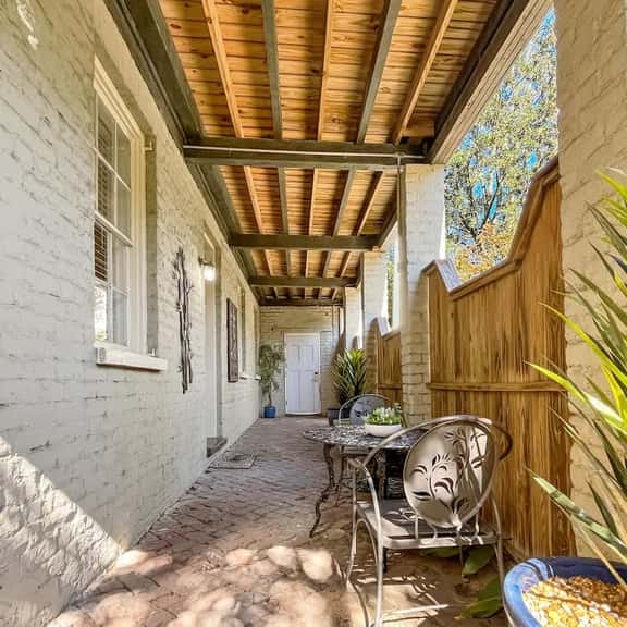 Historic Hideaway on Forsyth - Image 1