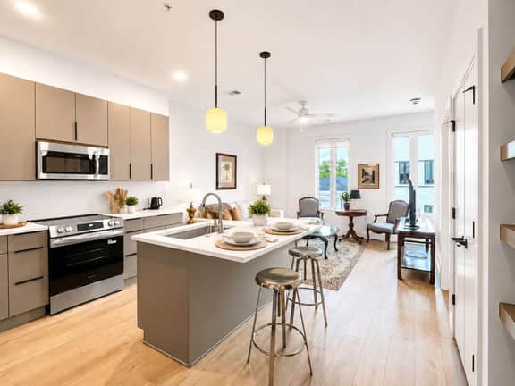 The Jardin Sunflower Suite | Near Downtown - Image 2