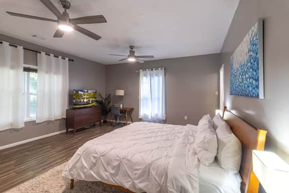 The Marshlight Retreat - Image 4