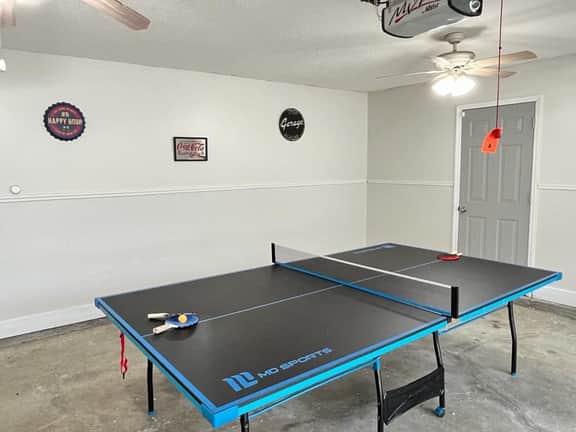 Oasis near Savannah | Lakefront Retreat + Game roo - Image 5