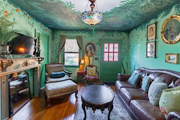 Antique Garden Retreat - Image 4