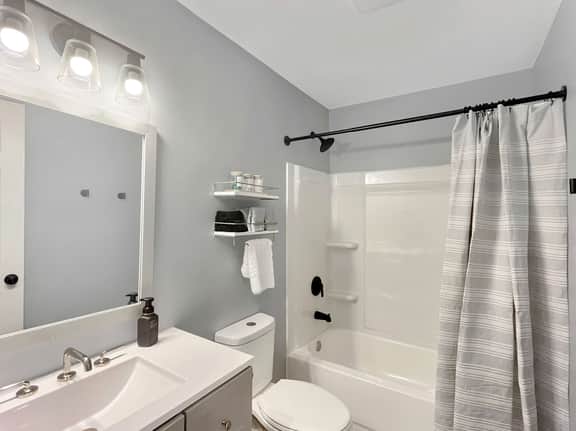 Charming Southern Retreat in Rincon – Near Savannah - Image 4