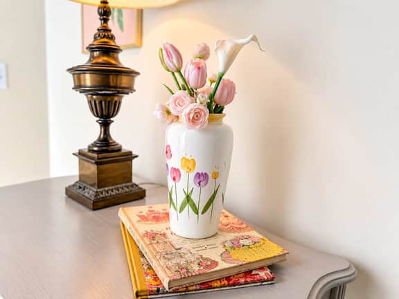 The Jardin Dogwood Suite | Near Downtown - Image 5